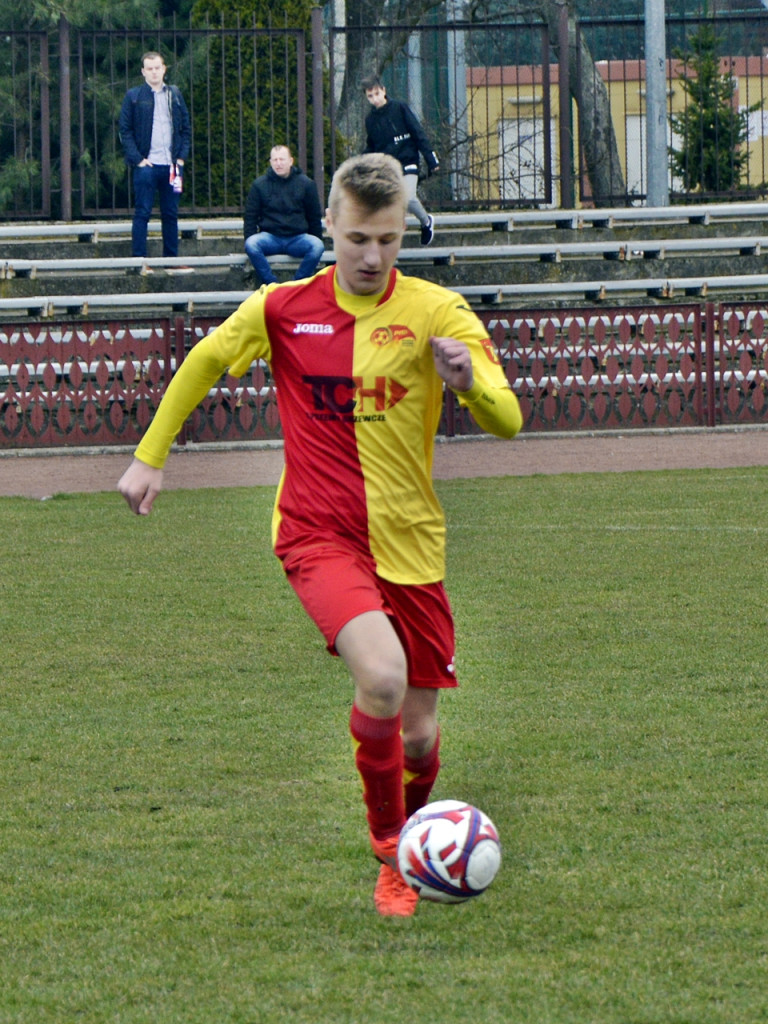 Juniorzy młodsi PAF pewnie ogrywają Stoczniowca [FOTORELACJA]