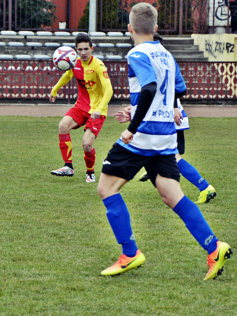 Juniorzy młodsi PAF pewnie ogrywają Stoczniowca [FOTORELACJA]