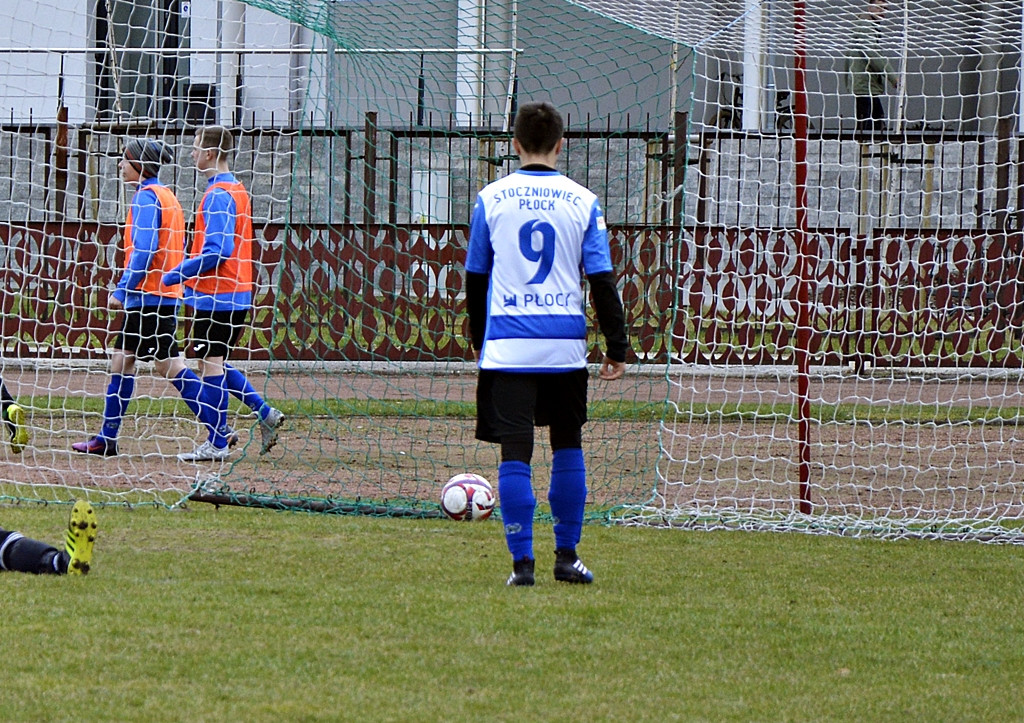 Juniorzy młodsi PAF pewnie ogrywają Stoczniowca [FOTORELACJA]