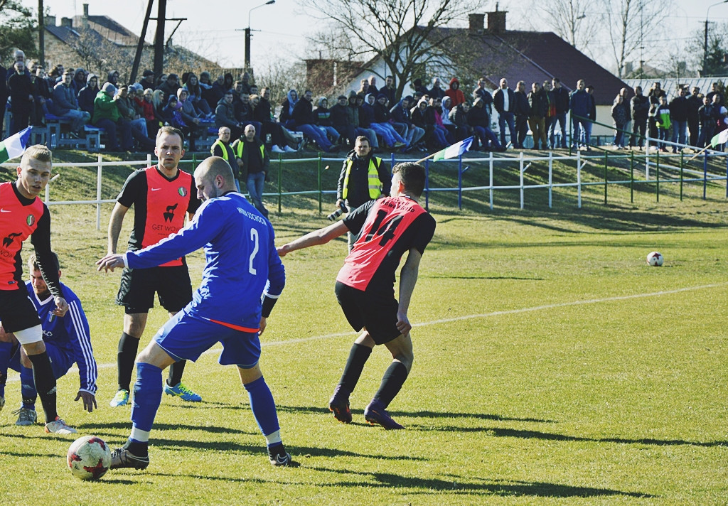 Sona nie do przejścia. Kolejne derby na powitanie ligowej wiosny [FOTORELACJA]