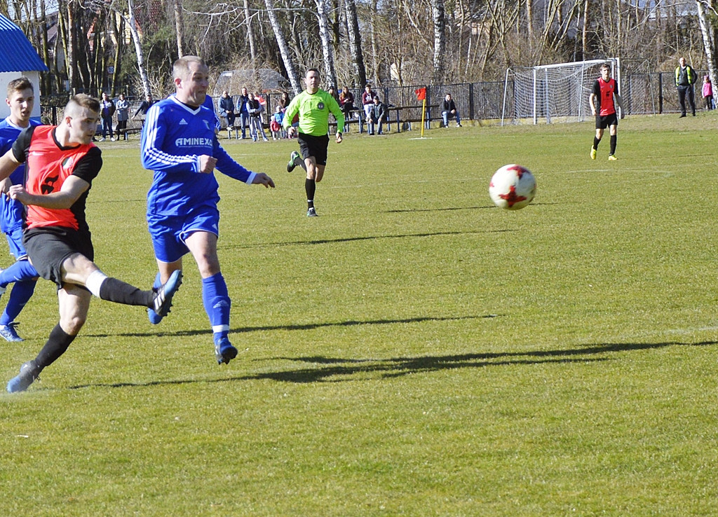 Sona nie do przejścia. Kolejne derby na powitanie ligowej wiosny [FOTORELACJA]