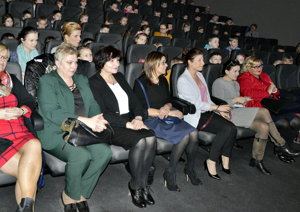 Przedszkolaki poczytają misiowi bajki [FOTO]