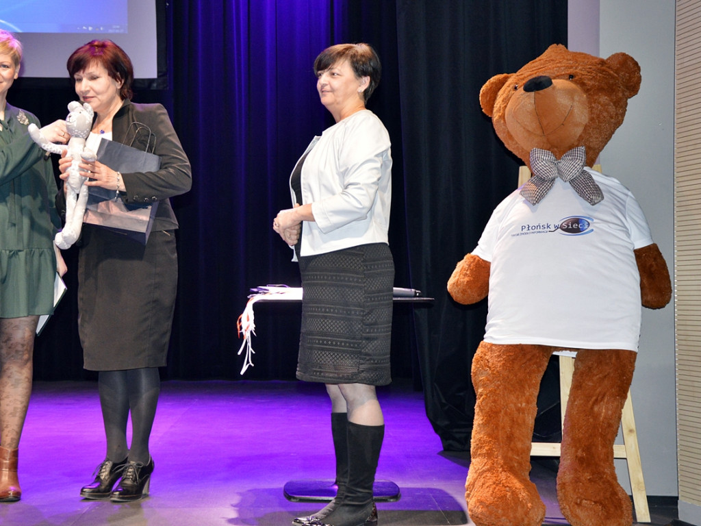 Przedszkolaki poczytają misiowi bajki [FOTO]