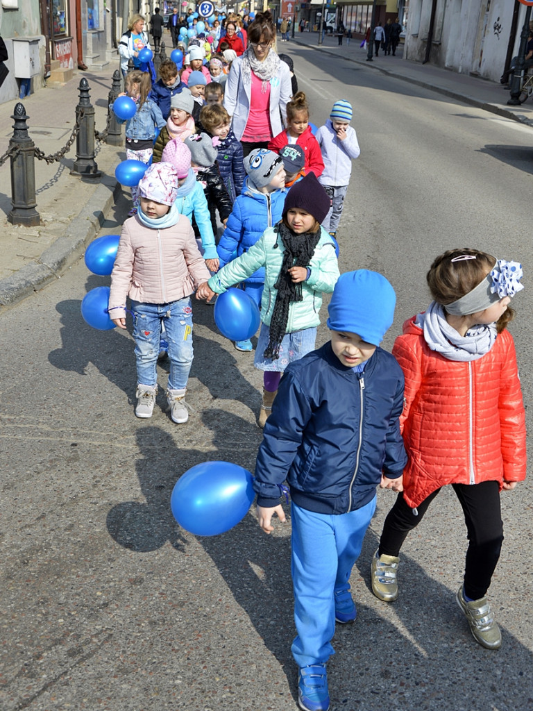 Płońsk w niebieskich barwach [FOTORELACJA]