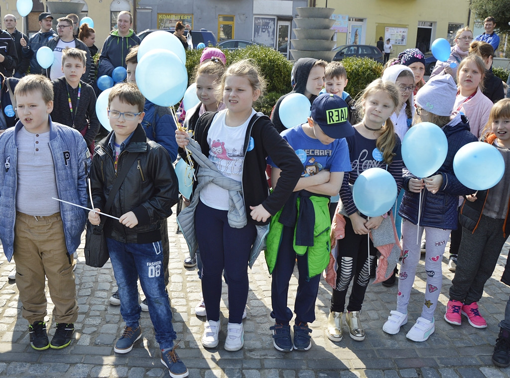 Płońsk w niebieskich barwach [FOTORELACJA]