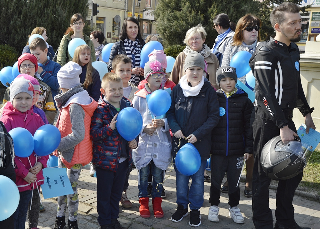 Płońsk w niebieskich barwach [FOTORELACJA]