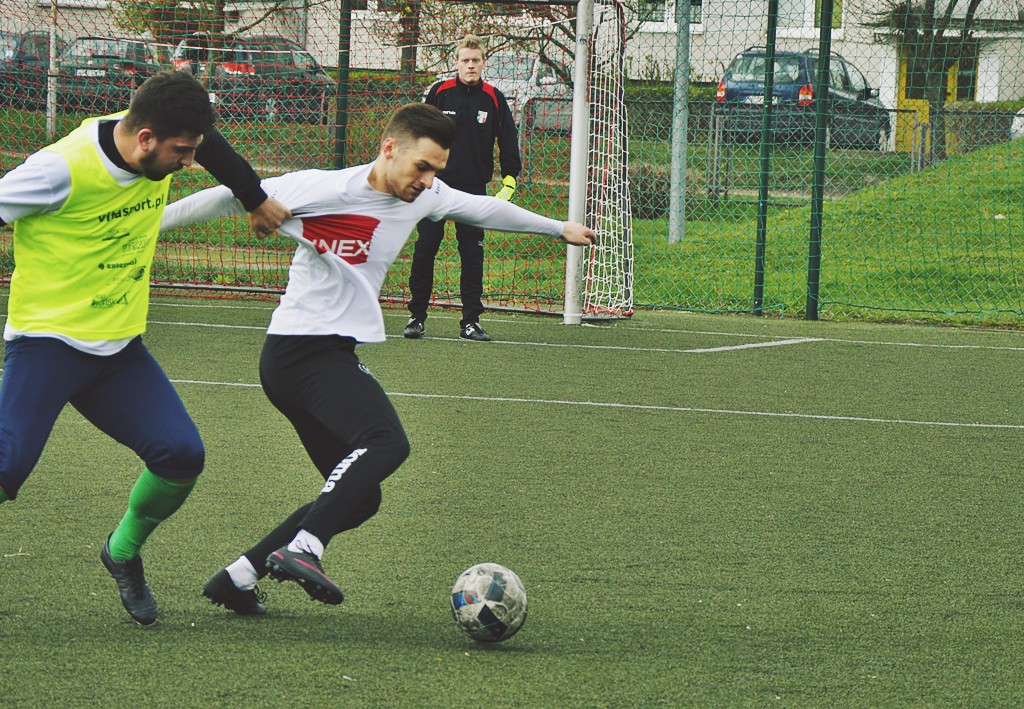 Obroniony karny i wybuch radości piłkarzy INEX-u [FOTORELACJA]