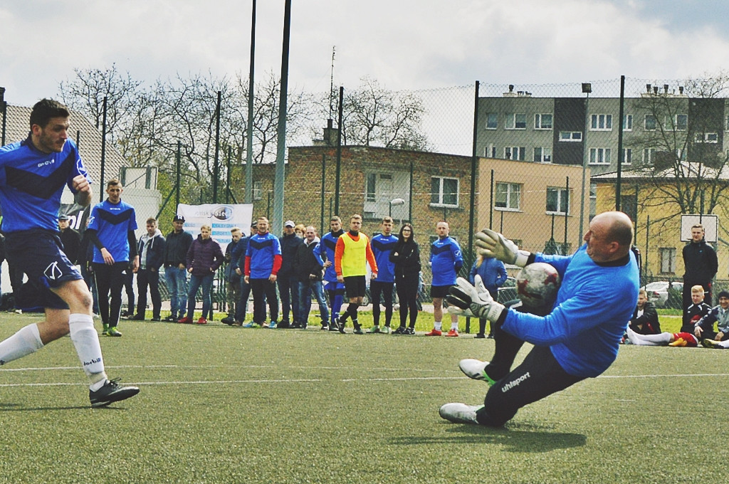 Obroniony karny i wybuch radości piłkarzy INEX-u [FOTORELACJA]