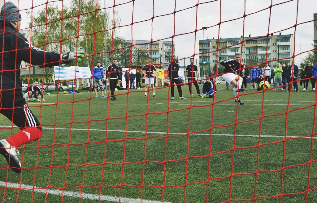 Obroniony karny i wybuch radości piłkarzy INEX-u [FOTORELACJA]