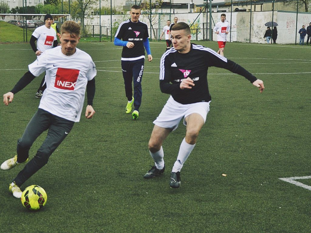 Obroniony karny i wybuch radości piłkarzy INEX-u [FOTORELACJA]