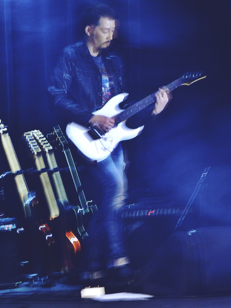 Muzyka z lat 80-tych to jest to! [FOTO-VIDEO]