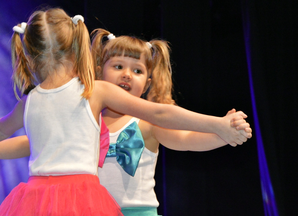 Muzyka z lat 80-tych to jest to! [FOTO-VIDEO]