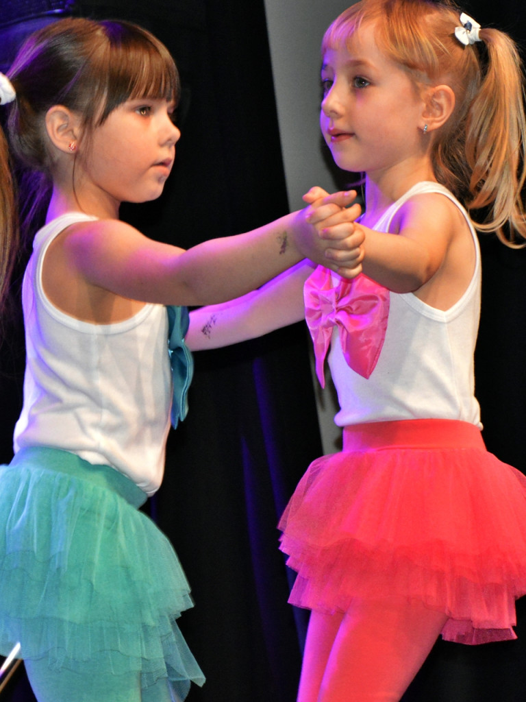 Muzyka z lat 80-tych to jest to! [FOTO-VIDEO]