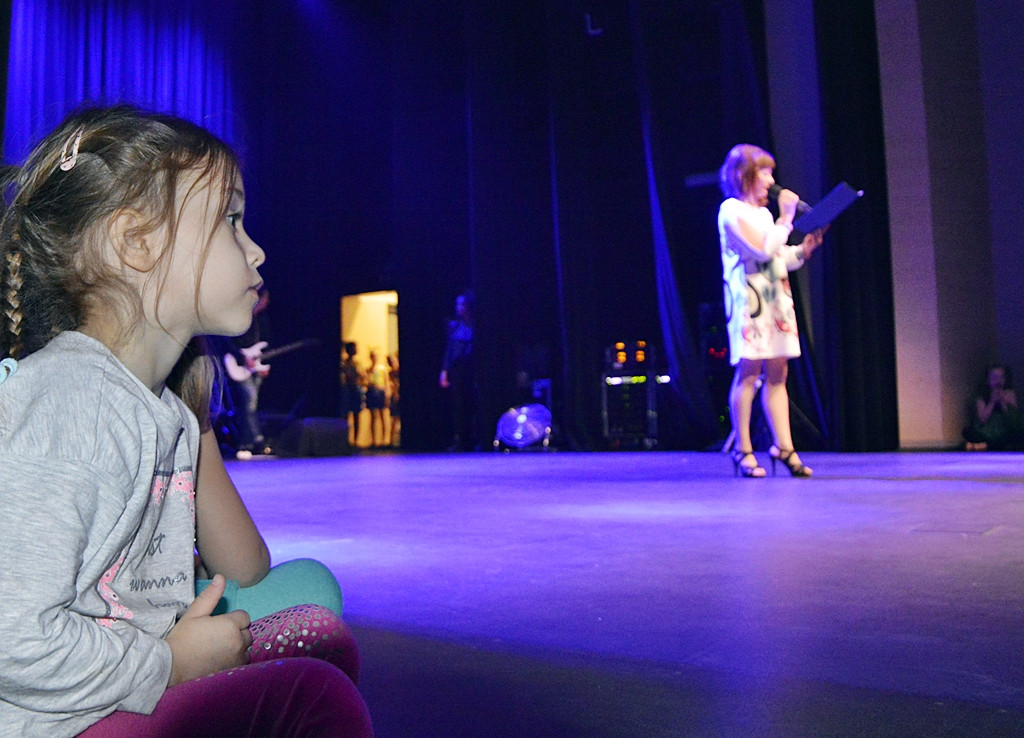 Muzyka z lat 80-tych to jest to! [FOTO-VIDEO]