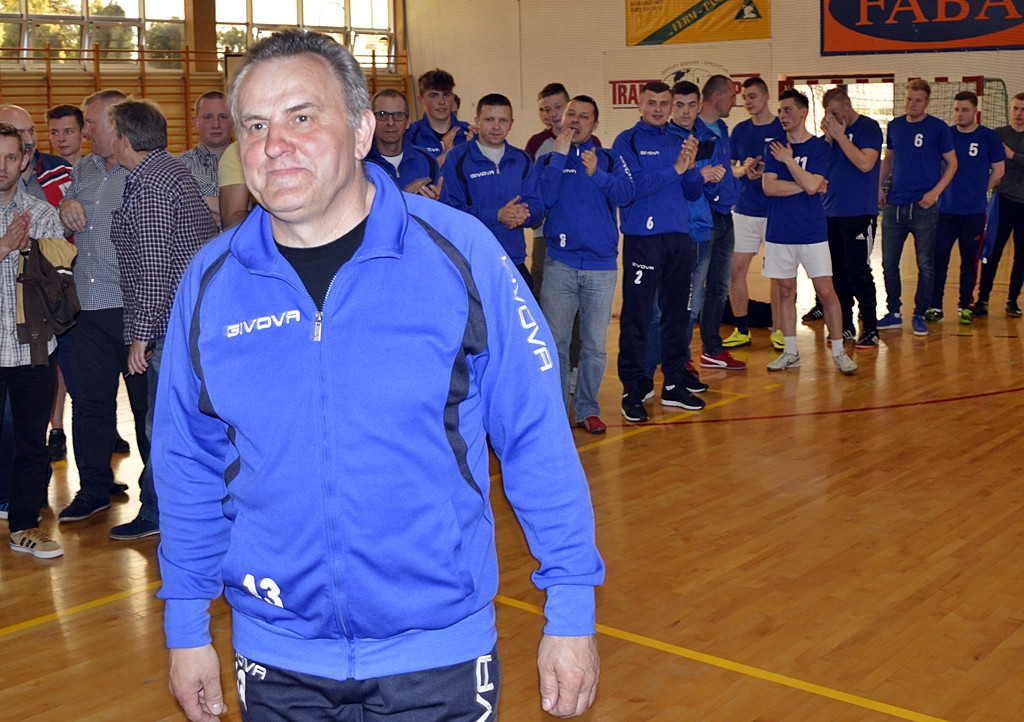 Halowa liga w Baboszewie na finiszu. Władysław Żmuda gościem honorowym [FOTO-VIDEO]