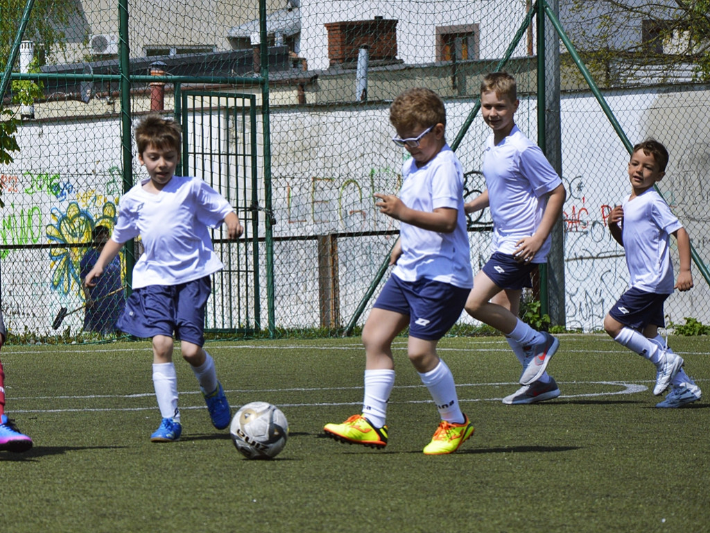 Były gole, emocje i głośny doping [FOTORELACJA Z ORLIKA]
