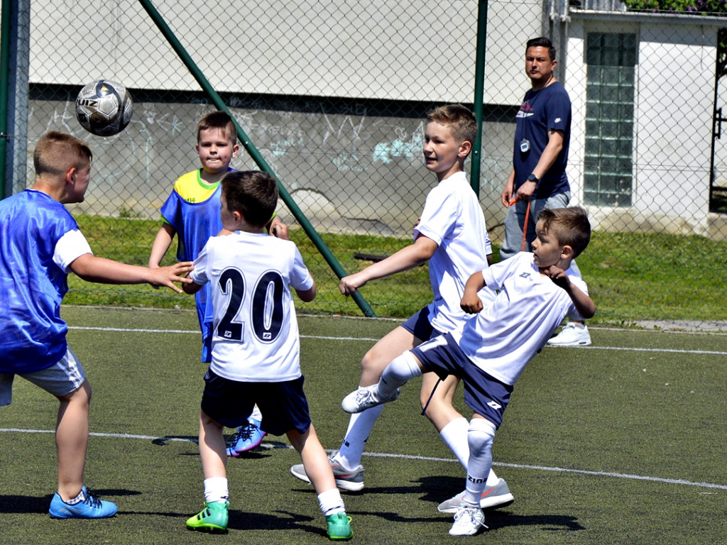 Były gole, emocje i głośny doping [FOTORELACJA Z ORLIKA]