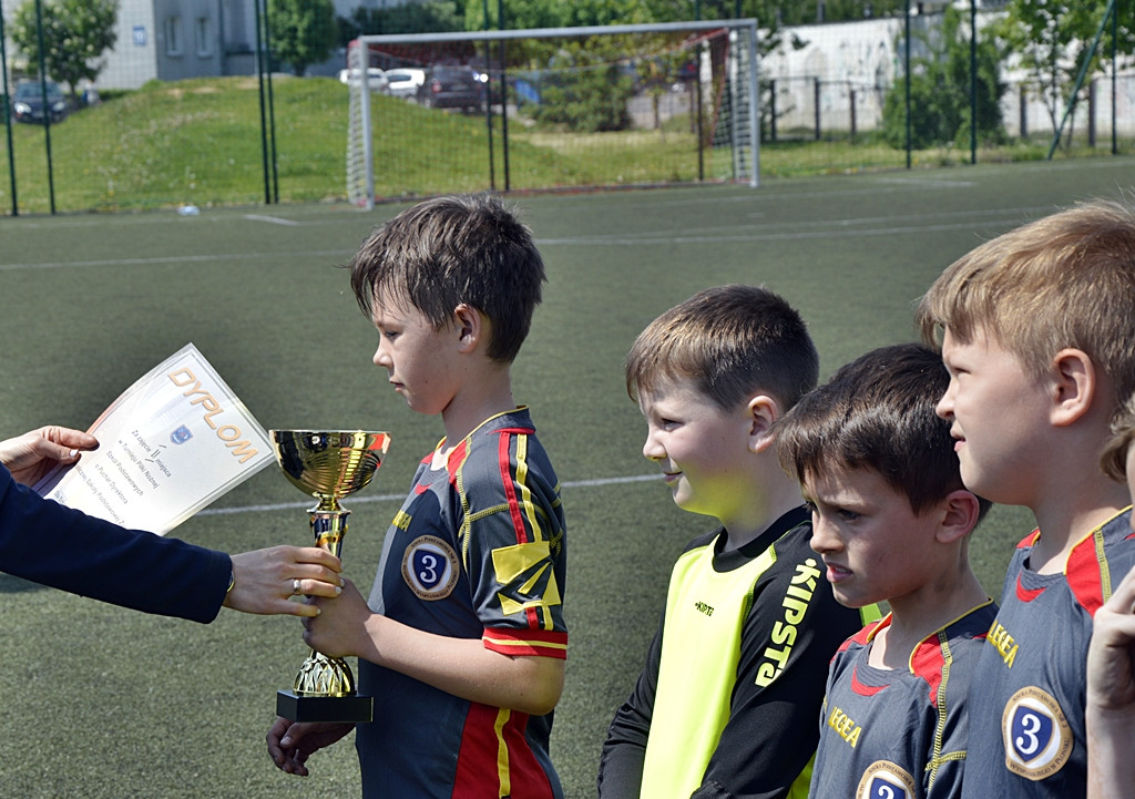 Były gole, emocje i głośny doping [FOTORELACJA Z ORLIKA]