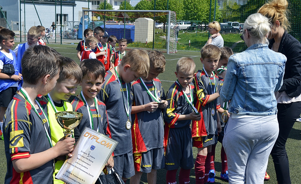 Były gole, emocje i głośny doping [FOTORELACJA Z ORLIKA]