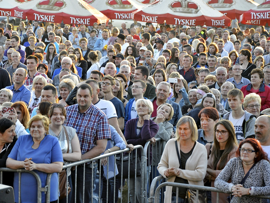 Baboszewianie bawili się przy przebojach Czerwonych Gitar [FOTORELACJA]