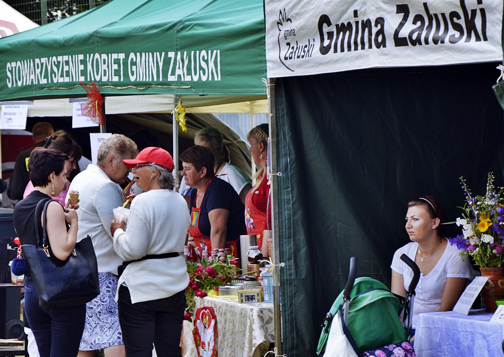 Truskawkowe święto w gminie Załuski [FOTORELACJA]