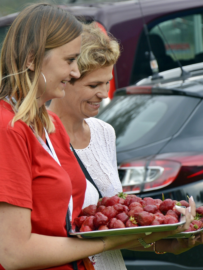 Truskawkowe święto w gminie Załuski [FOTORELACJA]