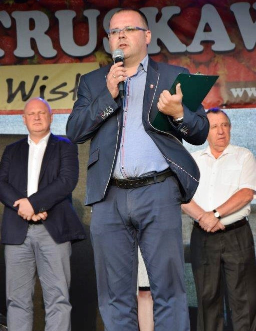 Wianki na Wiśle, truskawkowe przepisy i zawody drwali, czyli jak się bawiła gmina Czerwińsk [FOTORELACJA]