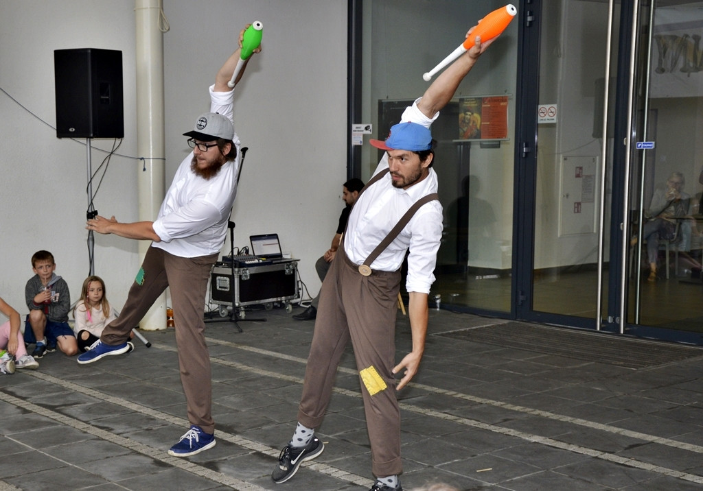 Festiwal uliczny pod znakiem Calineczki [FOTO-VIDEO]