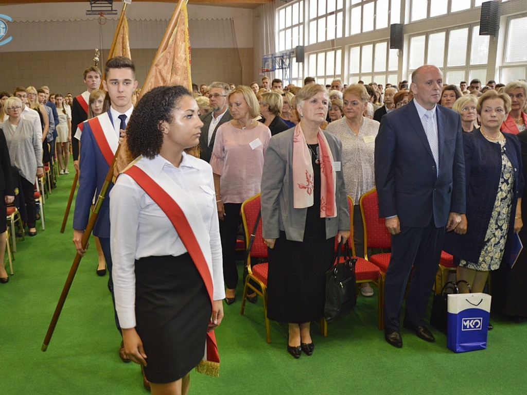 Wiekowy jubileusz pierwszej szkoły średniej w Płońsku [FOTORELACJA]