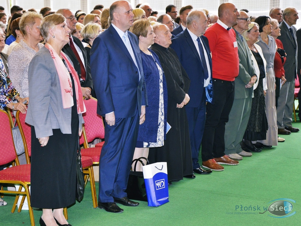 Wiekowy jubileusz pierwszej szkoły średniej w Płońsku [FOTORELACJA]