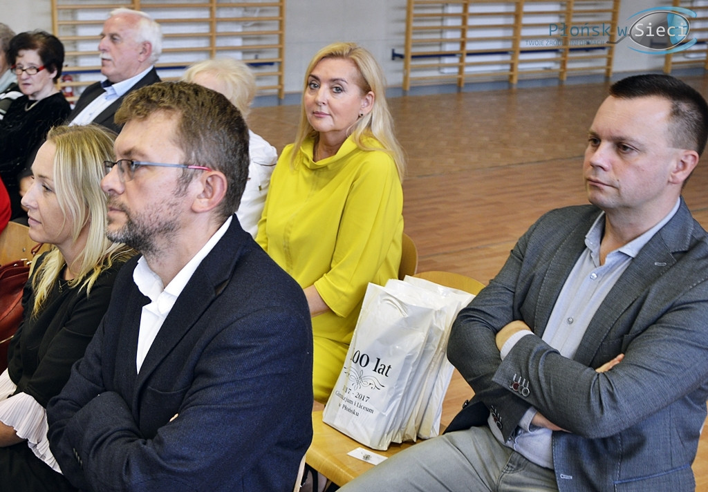 Wiekowy jubileusz pierwszej szkoły średniej w Płońsku [FOTORELACJA]