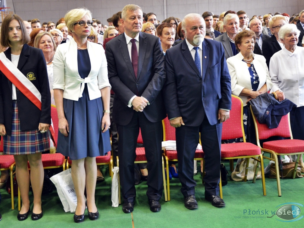 Wiekowy jubileusz pierwszej szkoły średniej w Płońsku [FOTORELACJA]