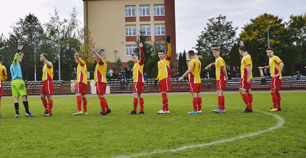 Ostre strzelanie w meczu na szczycie A-klasy. PAF bierze rewanż na Sypniewie [FOTORELACJA]