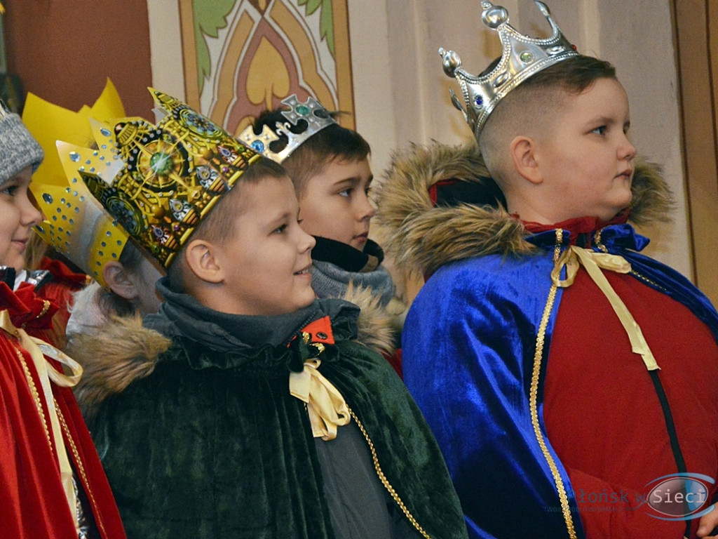 Skłonili głowy przed Dzieciątkiem Jezus [FOTORELACJA]