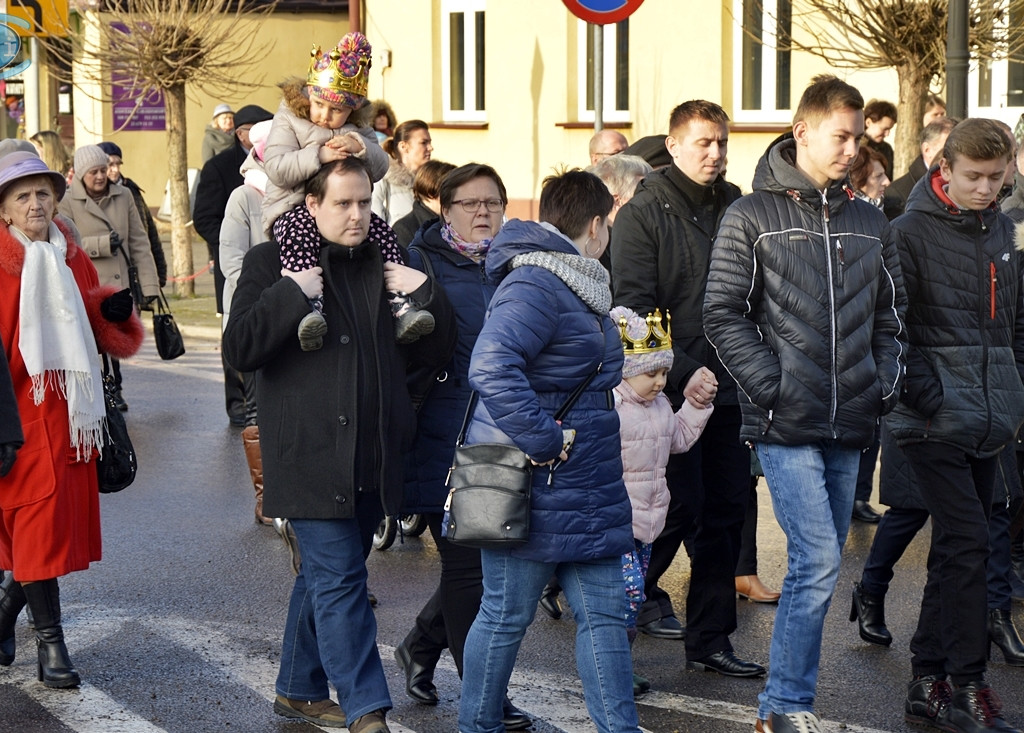 Skłonili głowy przed Dzieciątkiem Jezus [FOTORELACJA]