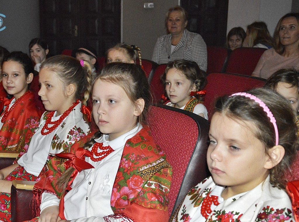 Rozbudzanie tradycji śpiewania kolęd wśród dzieci - konkursowo z SP nr 2 w Płońsku