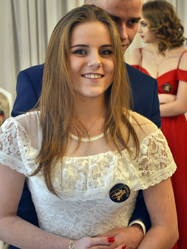 Noc pożegnania z dzieciństwem, a powitania dorosłego życia [FOTORELACJA]