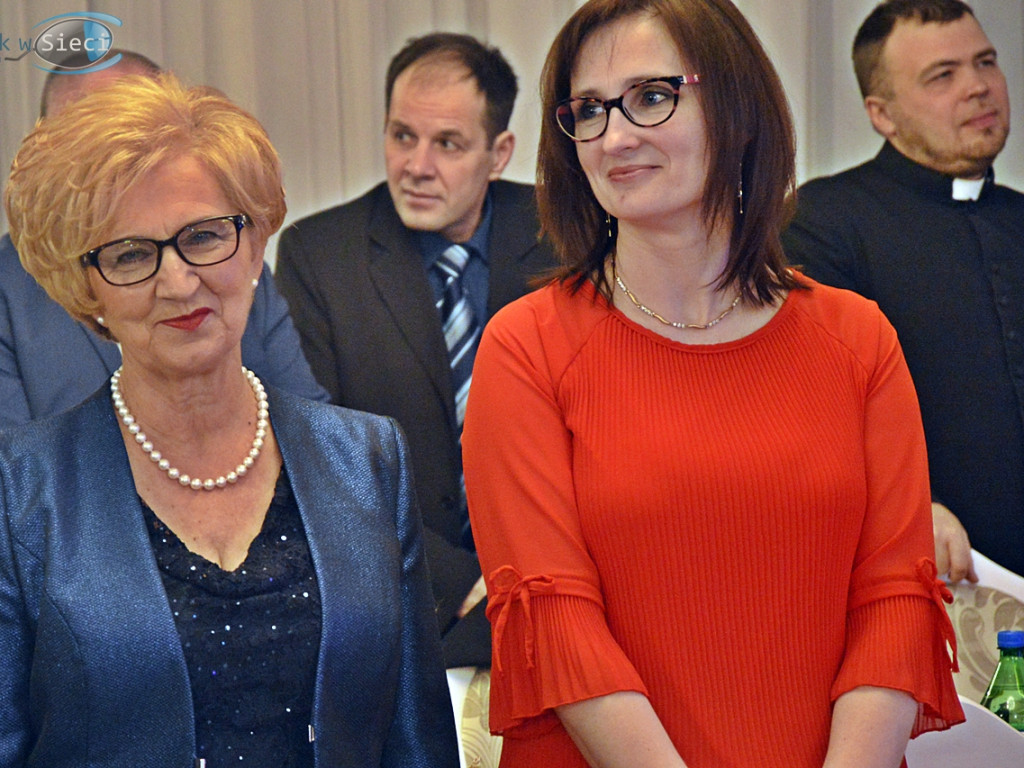 Noc pożegnania z dzieciństwem, a powitania dorosłego życia [FOTORELACJA]