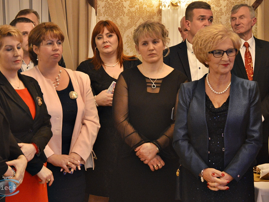 Noc pożegnania z dzieciństwem, a powitania dorosłego życia [FOTORELACJA]