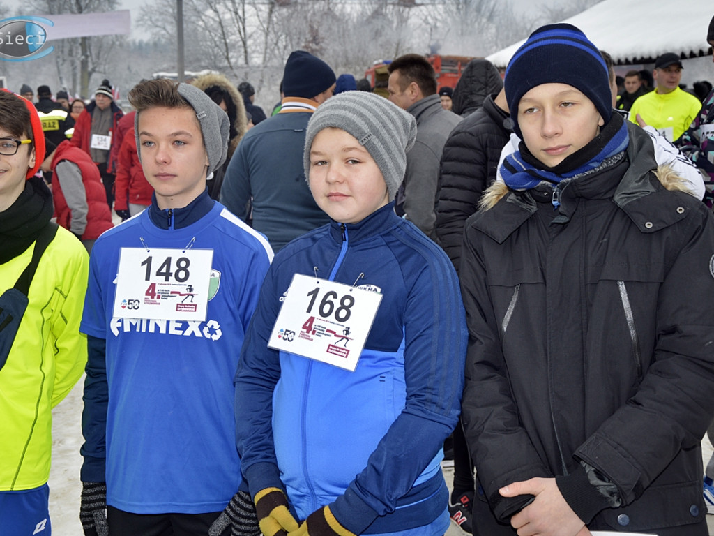 Ruszyli biegiem na pomoc, pomni powstańczej historii [FOTORELACJA]