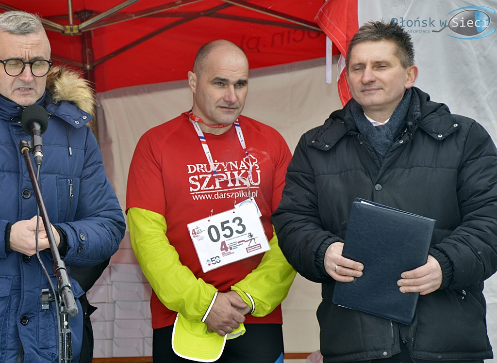 Ruszyli biegiem na pomoc, pomni powstańczej historii [FOTORELACJA]