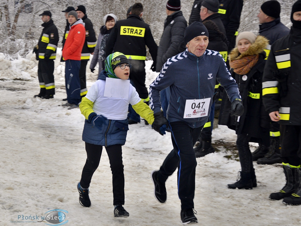 Ruszyli biegiem na pomoc, pomni powstańczej historii [FOTORELACJA]