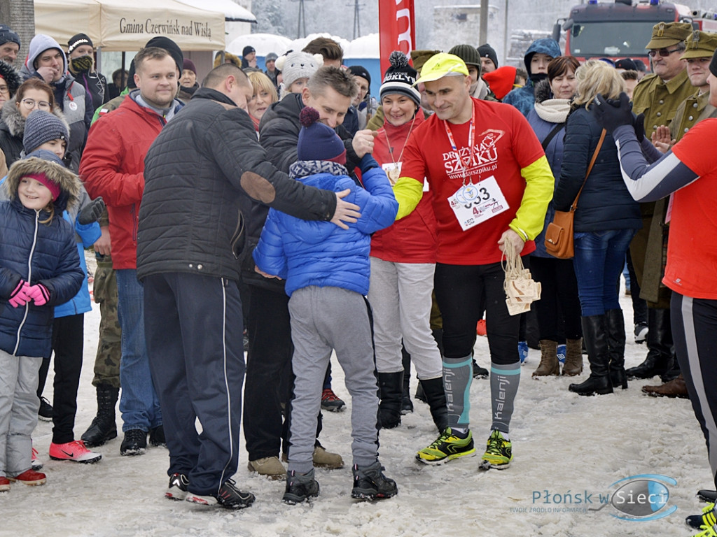 Ruszyli biegiem na pomoc, pomni powstańczej historii [FOTORELACJA]