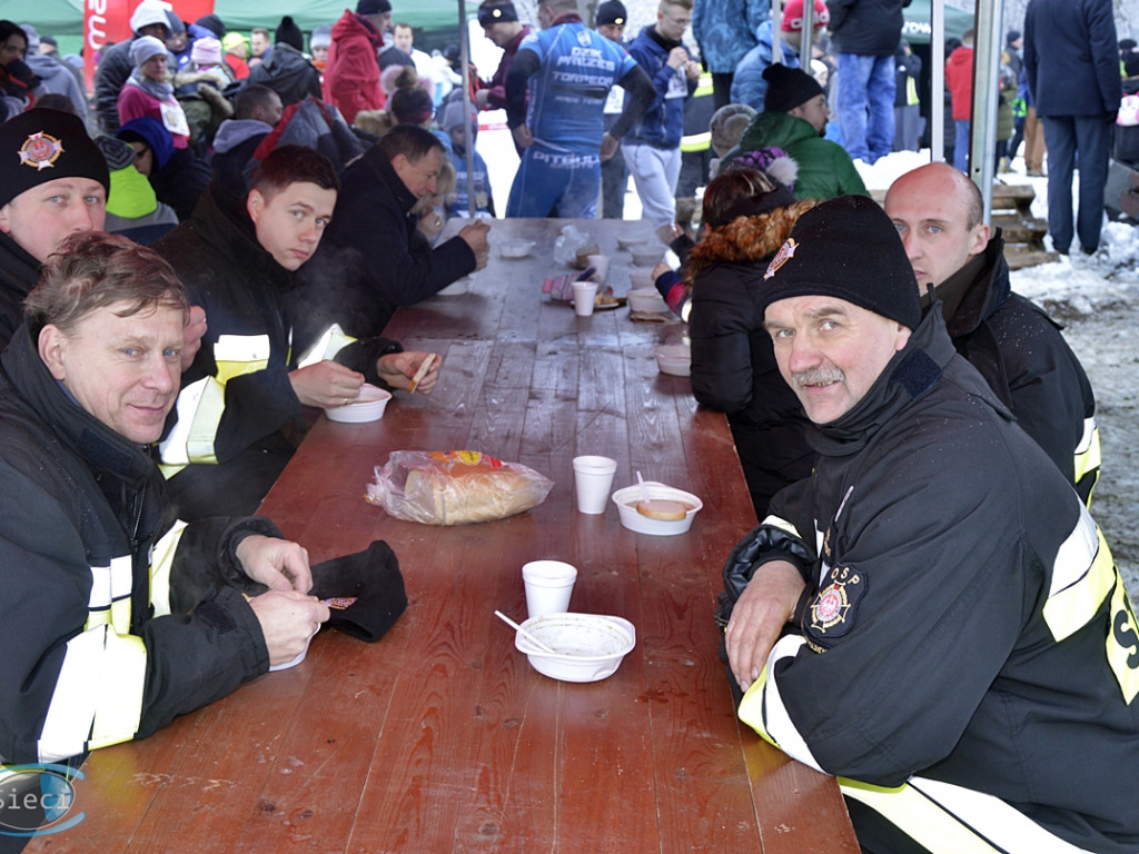 Ruszyli biegiem na pomoc, pomni powstańczej historii [FOTORELACJA]