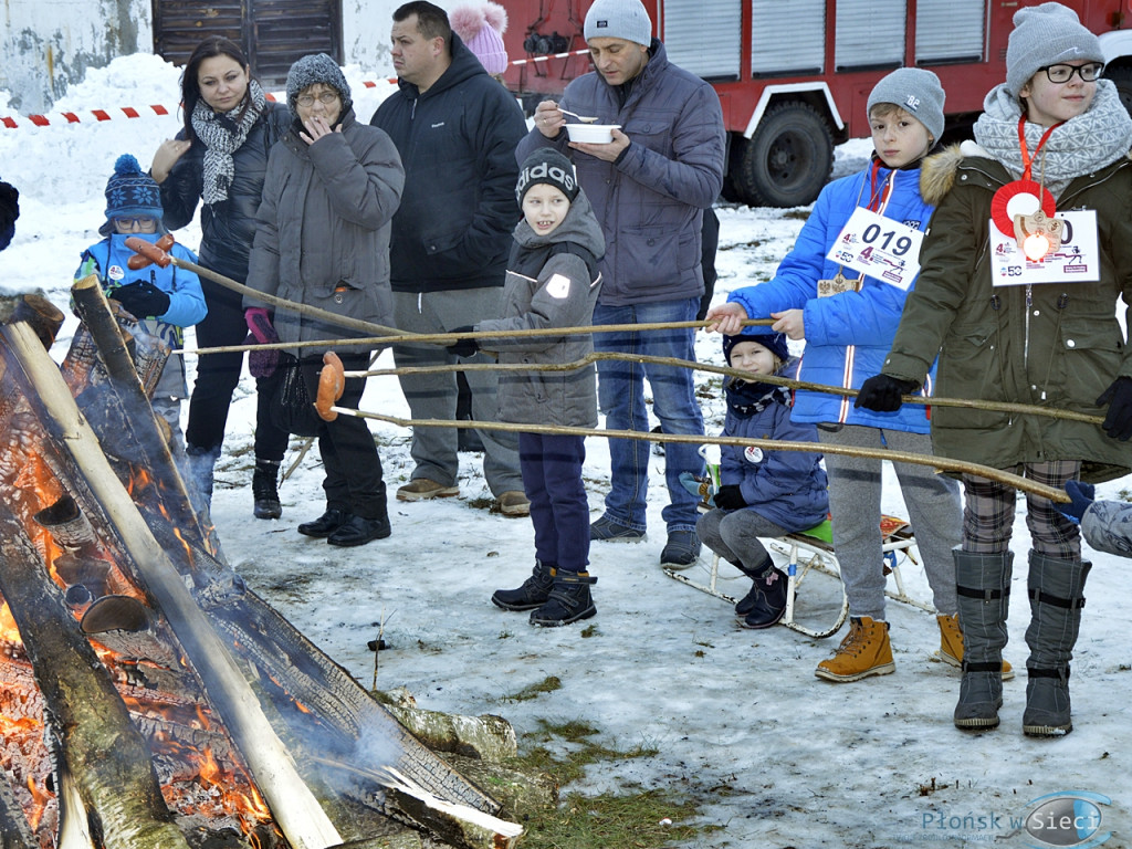 Ruszyli biegiem na pomoc, pomni powstańczej historii [FOTORELACJA]