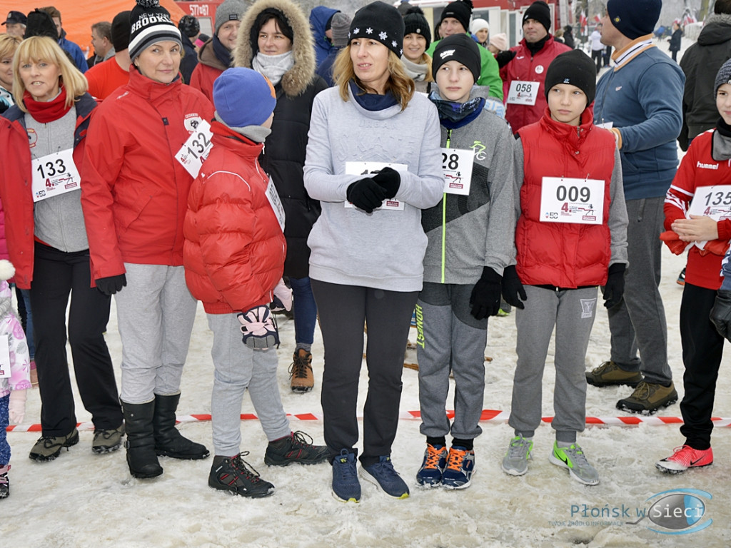 Ruszyli biegiem na pomoc, pomni powstańczej historii [FOTORELACJA]