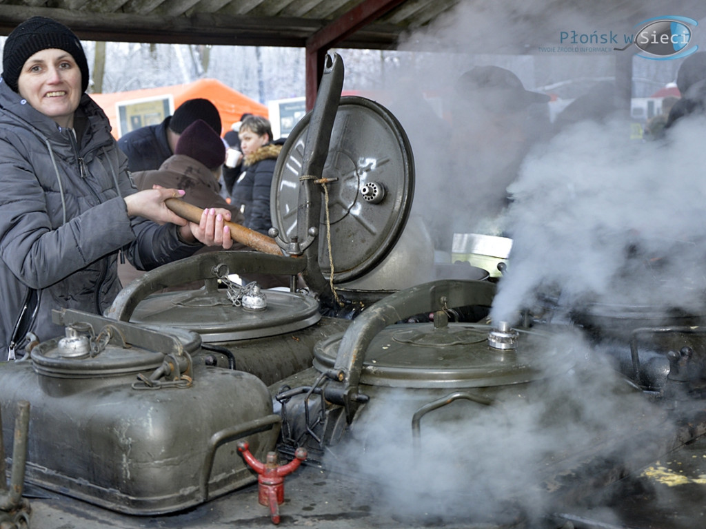 Ruszyli biegiem na pomoc, pomni powstańczej historii [FOTORELACJA]