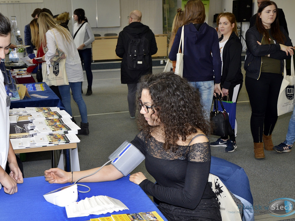 Targi edukacyjne impulsem do znalezienia najlepszej drogi rozwoju [FOTORELACJA]