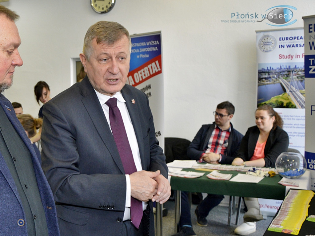 Targi edukacyjne impulsem do znalezienia najlepszej drogi rozwoju [FOTORELACJA]