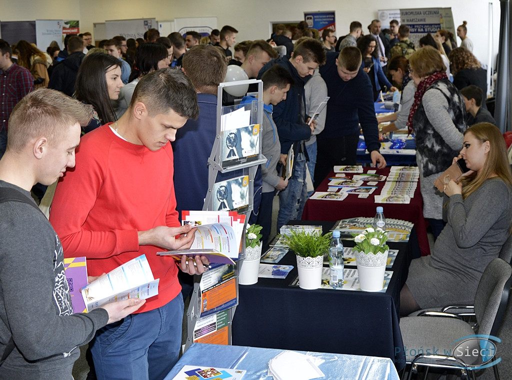 Targi edukacyjne impulsem do znalezienia najlepszej drogi rozwoju [FOTORELACJA]